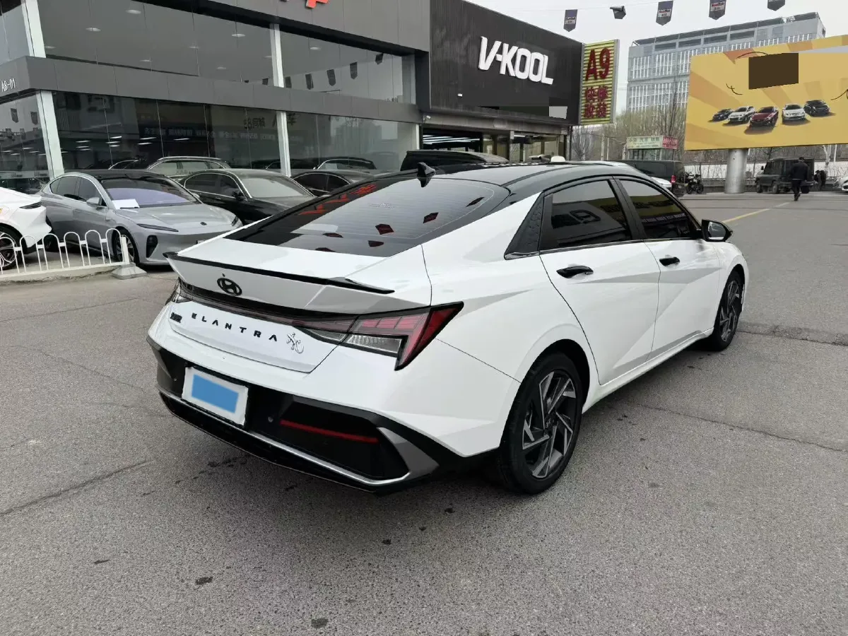 2023 Hyundai Elantra 1.5L 115HP L4 CVT,autocango,china used car exporter,china ev exporter,chinese used car exporter,chinese used ev exporter