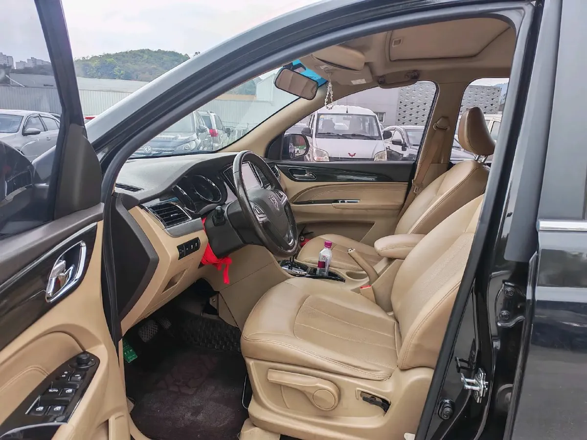 2016 BAIC WeiWang S50 1.5T 150HP L4 6MT,autocango,china used car exporter,china ev exporter,chinese used car exporter,chinese used ev exporter