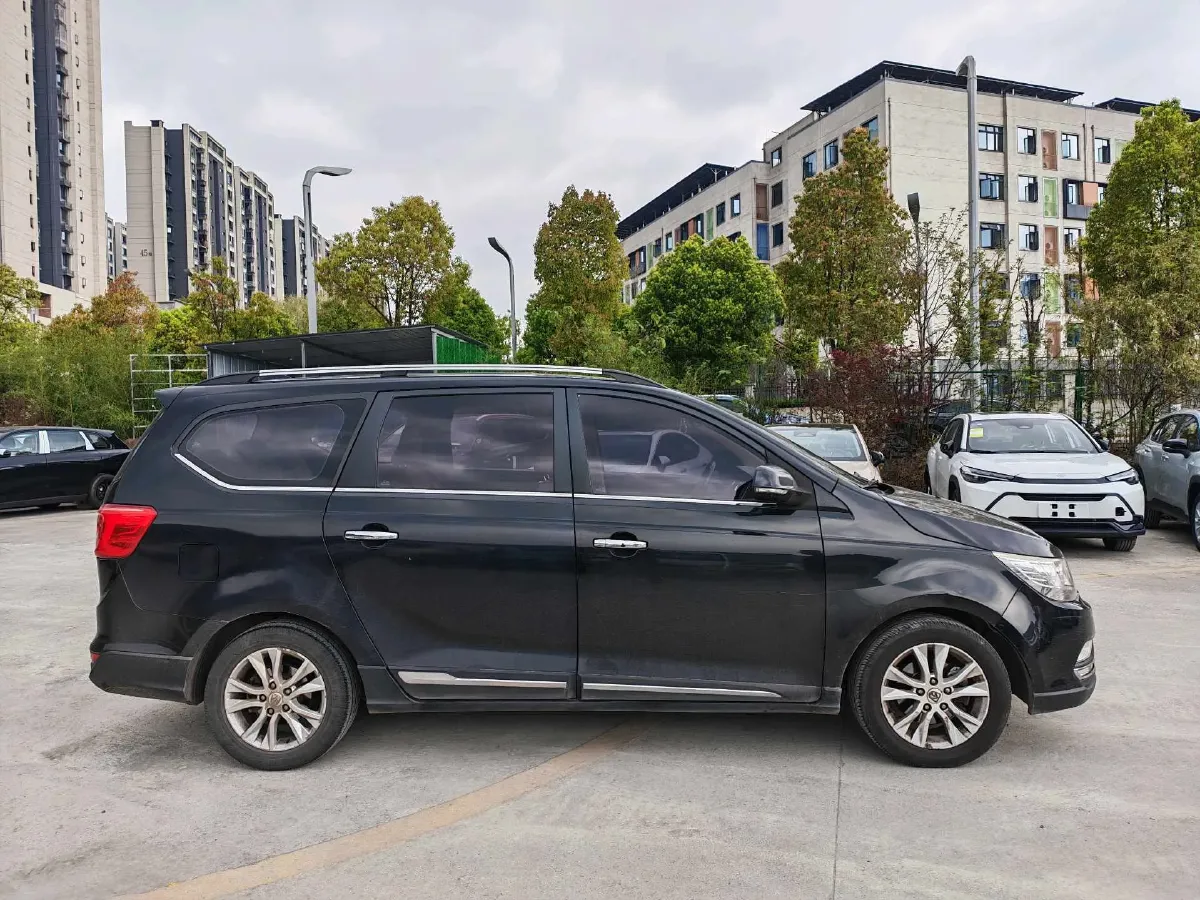 2016 BAIC WeiWang S50 1.5T 150HP L4 6MT,autocango,china used car exporter,china ev exporter,chinese used car exporter,chinese used ev exporter