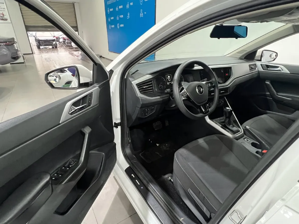 2021 Bestune T55 1.5T 169HP L4 7DCT,autocango,china used car exporter,china ev exporter,chinese used car exporter,chinese used ev exporter