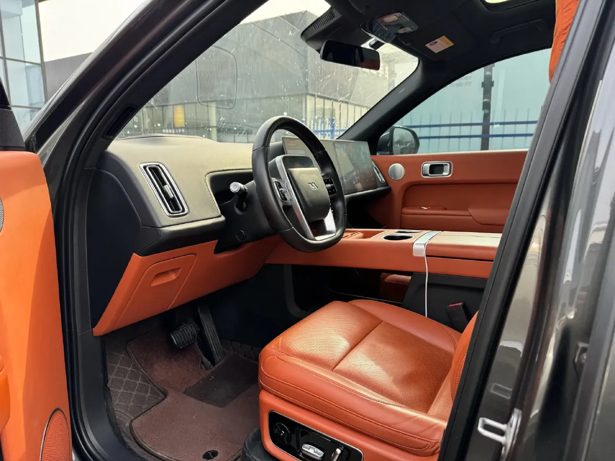 2022 Li L9 Range Extended 154HP REEV 42.6KWH,autocango,china used car exporter,china ev exporter,chinese used car exporter,chinese used ev exporter