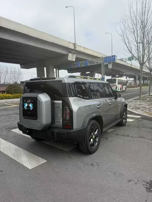 2024 Jetour ShanHai TravellerC-DM 1.5T 156HP L4 3DHT PHEV 26.7KWH,autocango,china used car exporter,china ev exporter,chinese used car exporter,chinese used ev exporter