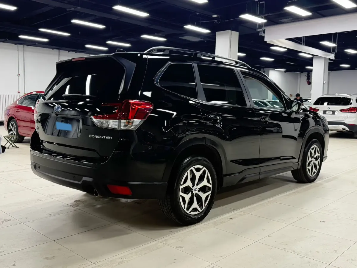 2022 Subaru Forester 2.0L 154HP H4 CVT,autocango,china used car exporter,china ev exporter,chinese used car exporter,chinese used ev exporter