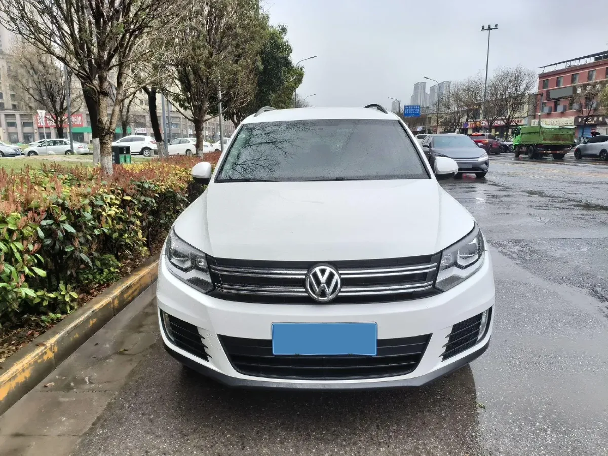 2016 Volkswagen Tiguan 1.8T 160HP L4 6AT,autocango,china used car exporter,china ev exporter,chinese used car exporter,chinese used ev exporter
