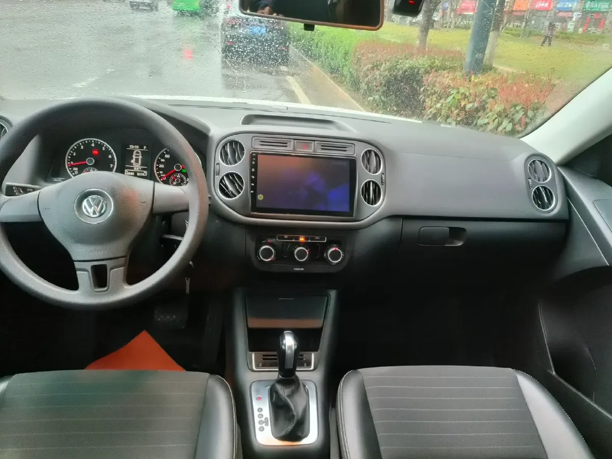 2016 Volkswagen Tiguan 1.8T 160HP L4 6AT,autocango,china used car exporter,china ev exporter,chinese used car exporter,chinese used ev exporter