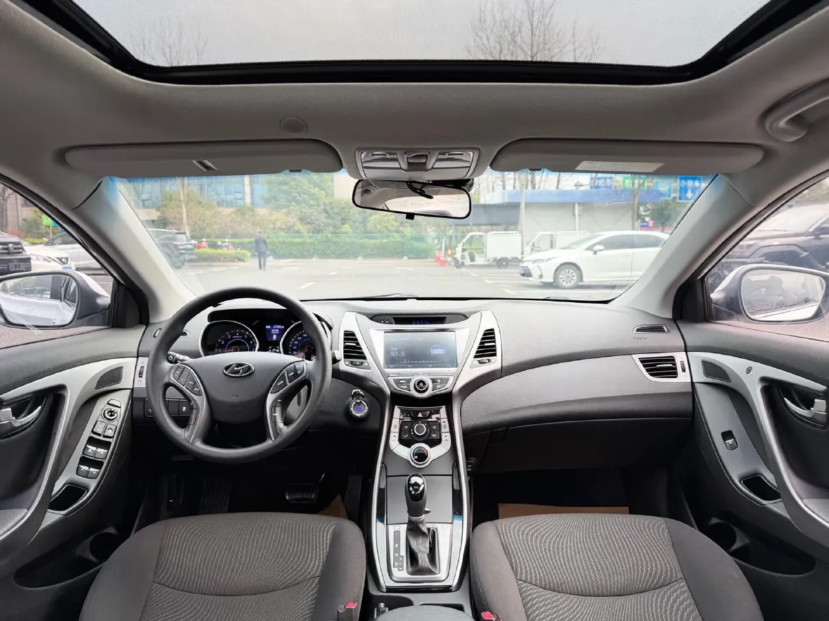 2016 Hyundai Elantra 1.6L 128HP L4 6AT,autocango,china used car exporter,china ev exporter,chinese used car exporter,chinese used ev exporter