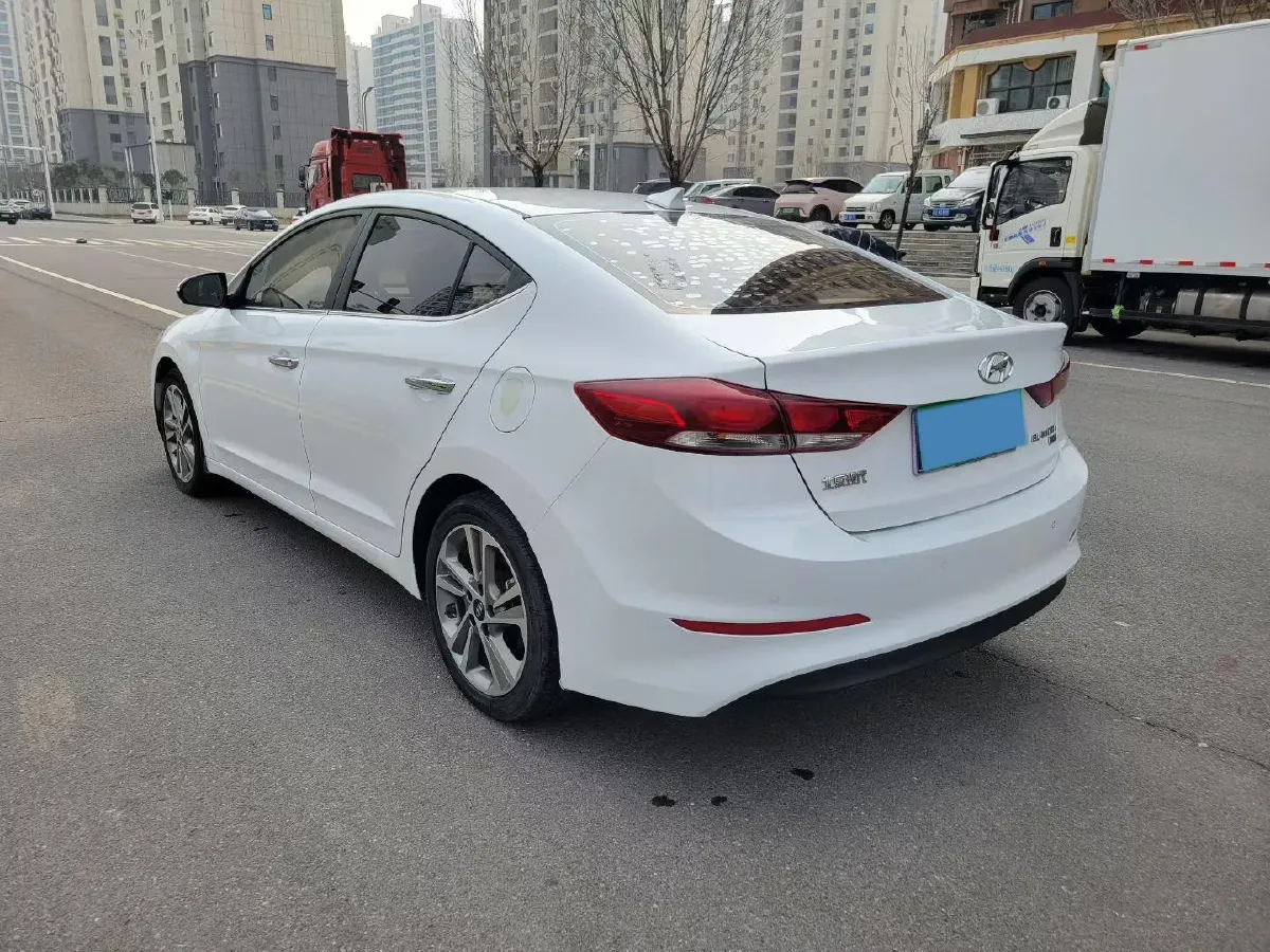 2016 Hyundai Elantra 1.6L 130HP L4 6AT,autocango,china used car exporter,china ev exporter,chinese used car exporter,chinese used ev exporter