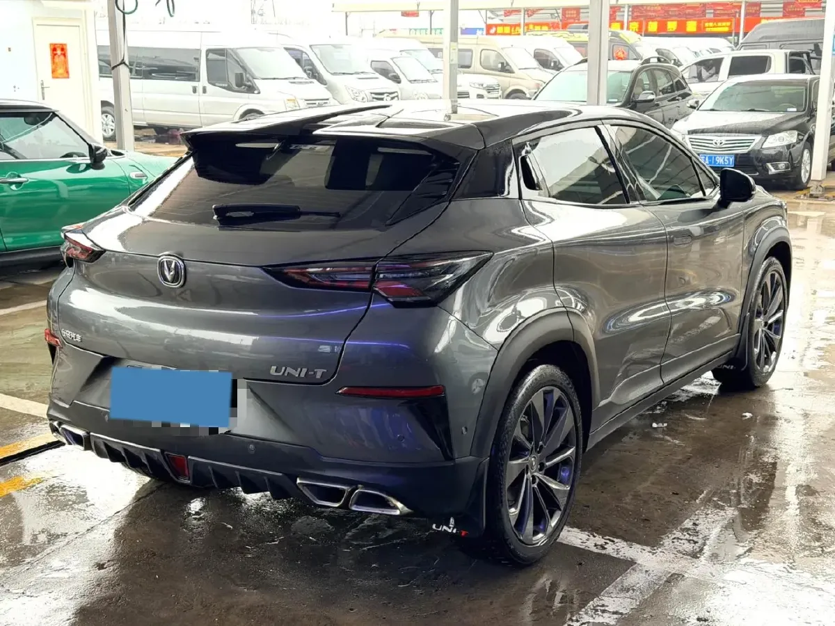 2020 ChangAn UNI-T 1.5T 180HP L4 7DCT,autocango,china used car exporter,china ev exporter,chinese used car exporter,chinese used ev exporter