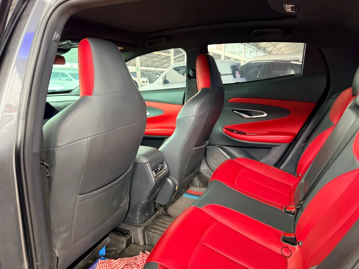 2020 ChangAn UNI-T 1.5T 180HP L4 7DCT,autocango,china used car exporter,china ev exporter,chinese used car exporter,chinese used ev exporter