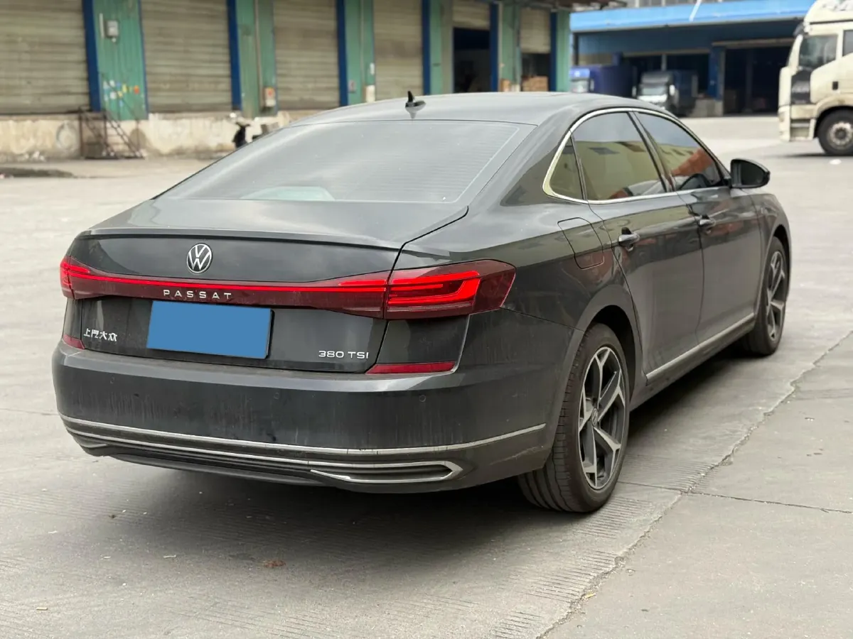 2026 Volkswagen Passat 2.0T 220HP L4 7DCT,autocango,china used car exporter,china ev exporter,chinese used car exporter,chinese used ev exporter