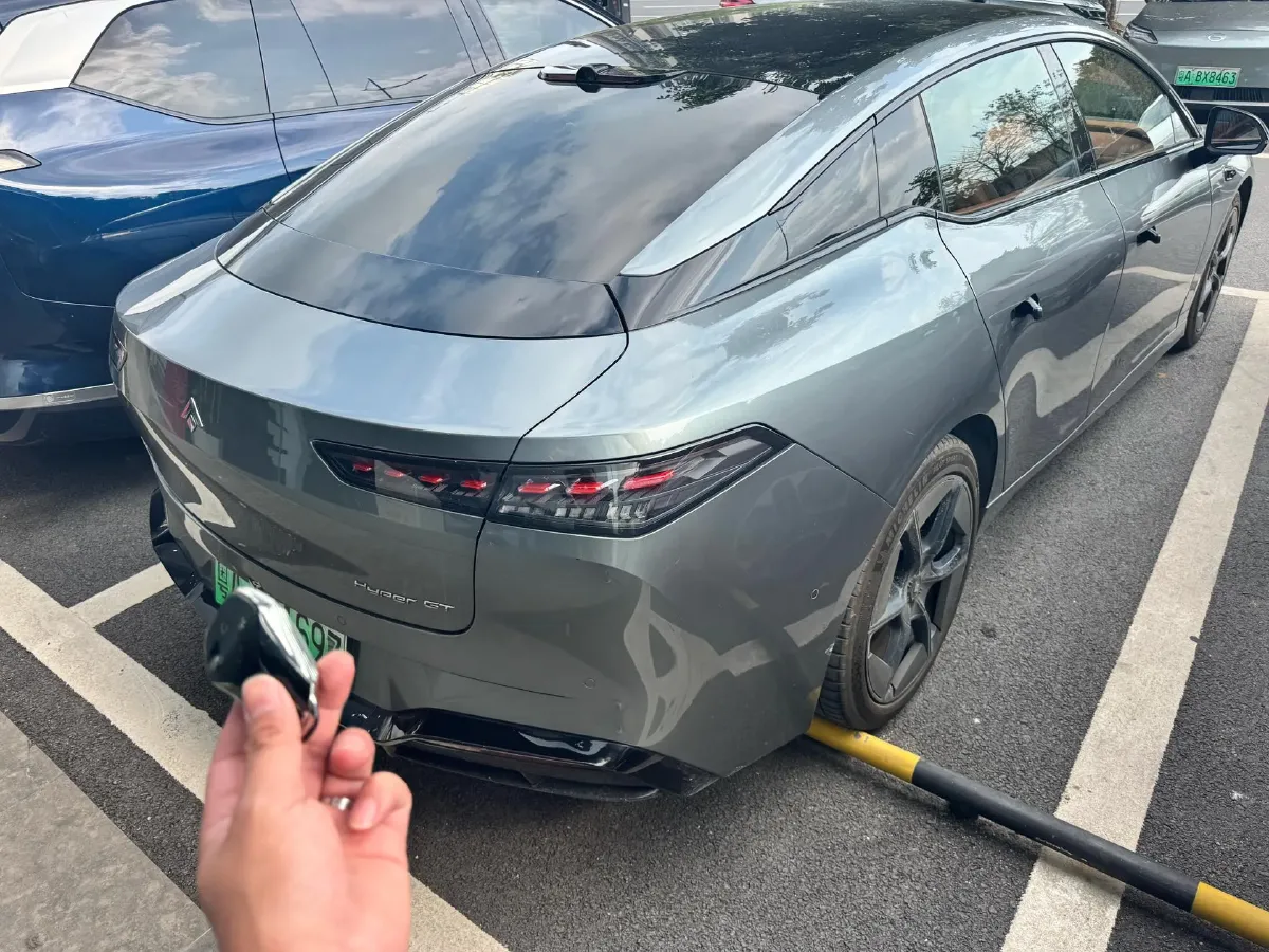 2024 HYPTEC GT BEV 80KWH,autocango,china used car exporter,china ev exporter,chinese used car exporter,chinese used ev exporter