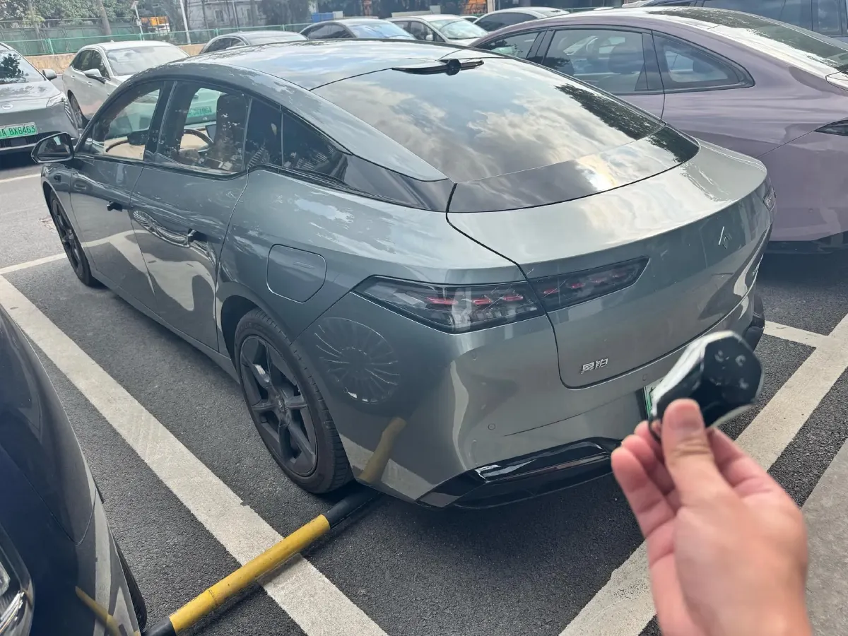 2024 HYPTEC GT BEV 80KWH,autocango,china used car exporter,china ev exporter,chinese used car exporter,chinese used ev exporter