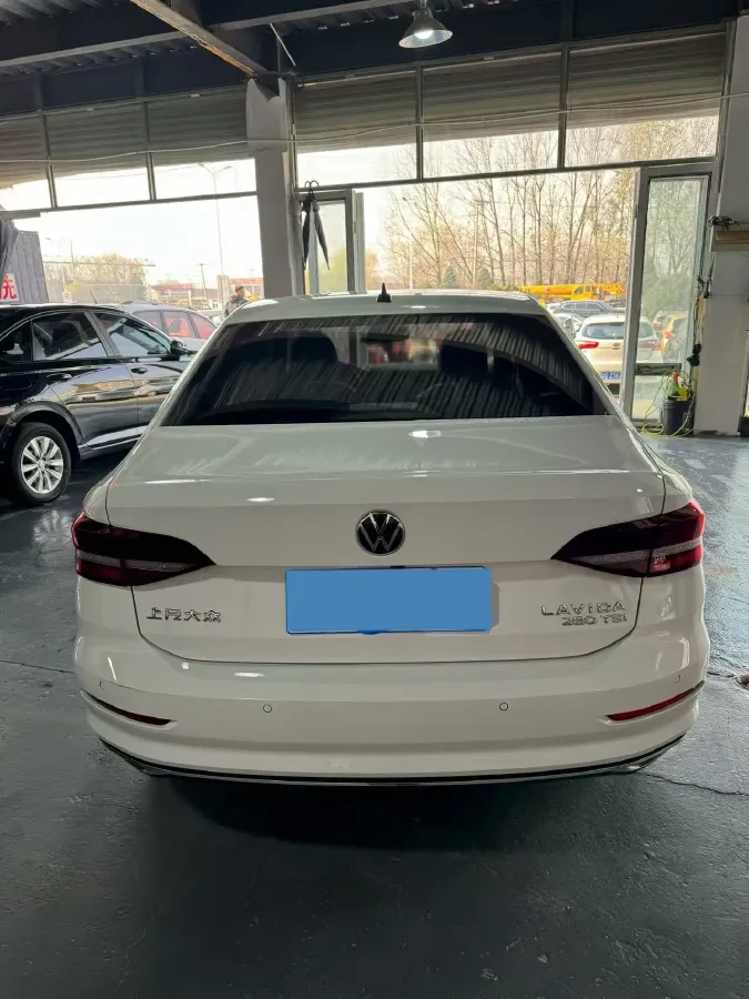 2021 Volkswagen Lavida 1.4T 150HP L4 7DCT,autocango,china used car exporter,china ev exporter,chinese used car exporter,chinese used ev exporter
