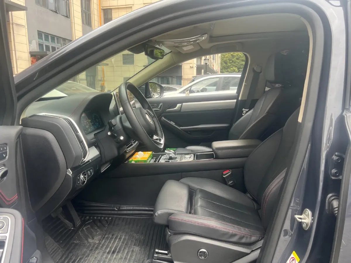 2019 Buick EnvisionPlus 2.0T 260HP L4 9AT,autocango,china used car exporter,china ev exporter,chinese used car exporter,chinese used ev exporter