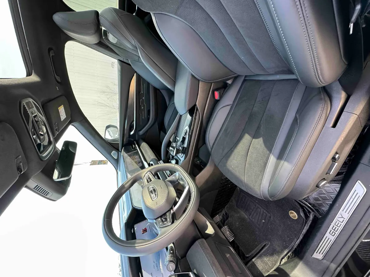 2024 Geely Monjaro 2.0T 238HP L4 8AT,autocango,china used car exporter,china ev exporter,chinese used car exporter,chinese used ev exporter