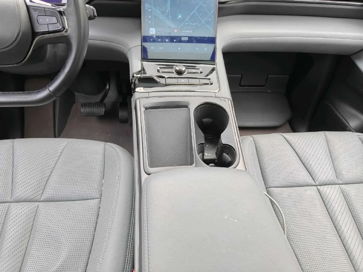 2020 NIO ES8 BEV 100KWH,autocango,china used car exporter,china ev exporter,chinese used car exporter,chinese used ev exporter