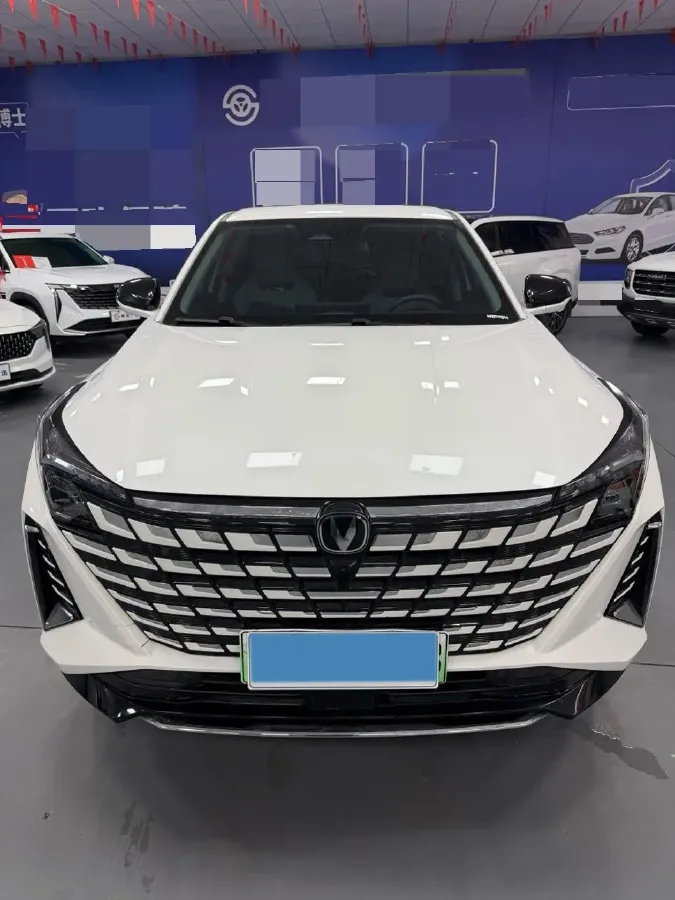 2024 ChangAn UNI-Z 1.5L 98HP L4 E-CVT PHEV 18.4KWH,autocango,china used car exporter,china ev exporter,chinese used car exporter,chinese used ev exporter