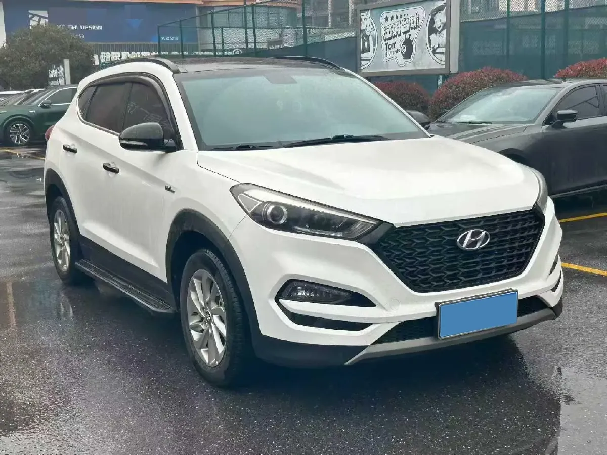 2015 Hyundai Tucson 1.6T 177HP L4 7DCT,autocango,china used car exporter,china ev exporter,chinese used car exporter,chinese used ev exporter