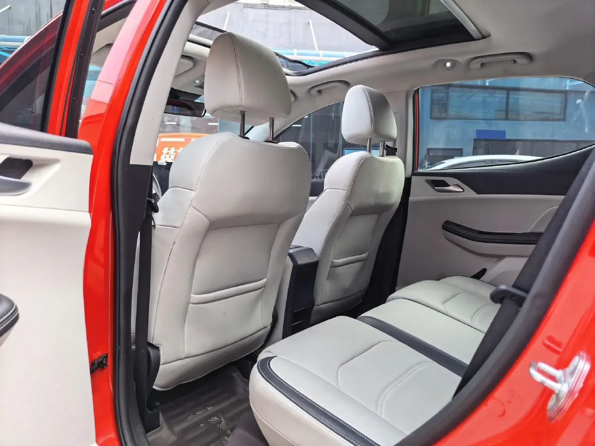 2021 BYD Song Pro 1.5T 160HP L4 7DCT,autocango,china used car exporter,china ev exporter,chinese used car exporter,chinese used ev exporter