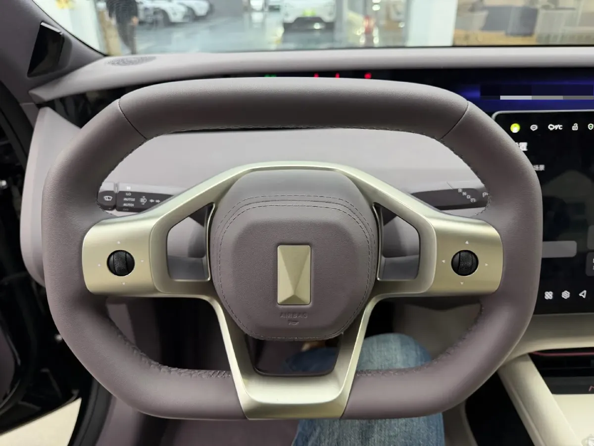 2025 Avatr 06 REEV 156HP REEV,autocango,china used car exporter,china ev exporter,chinese used car exporter,chinese used ev exporter