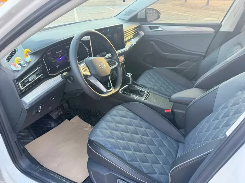 2024 Volkswagen Sagitar 1.5T 160HP L4 7DCT,autocango,china used car exporter,china ev exporter,chinese used car exporter,chinese used ev exporter