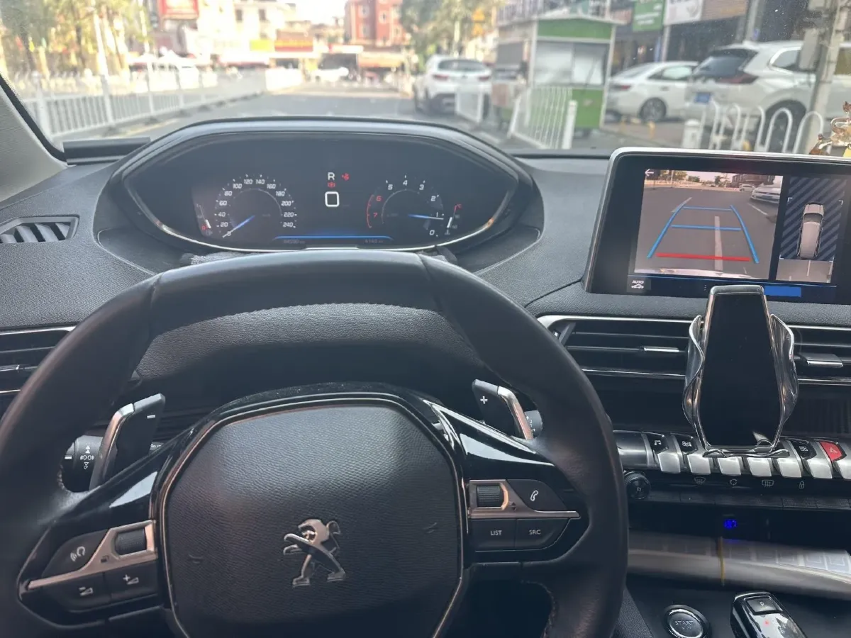 2019 Peugeot 5008 1.8T 204HP L4 6AT,autocango,china used car exporter,china ev exporter,chinese used car exporter,chinese used ev exporter