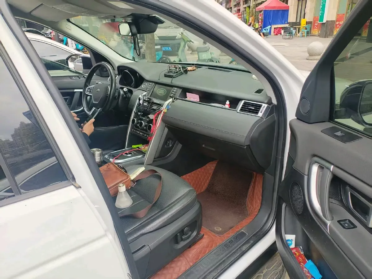 2019 Land Rover Discovery Sport 2.0T 241HP L4 9AT,autocango,china used car exporter,china ev exporter,chinese used car exporter,chinese used ev exporter