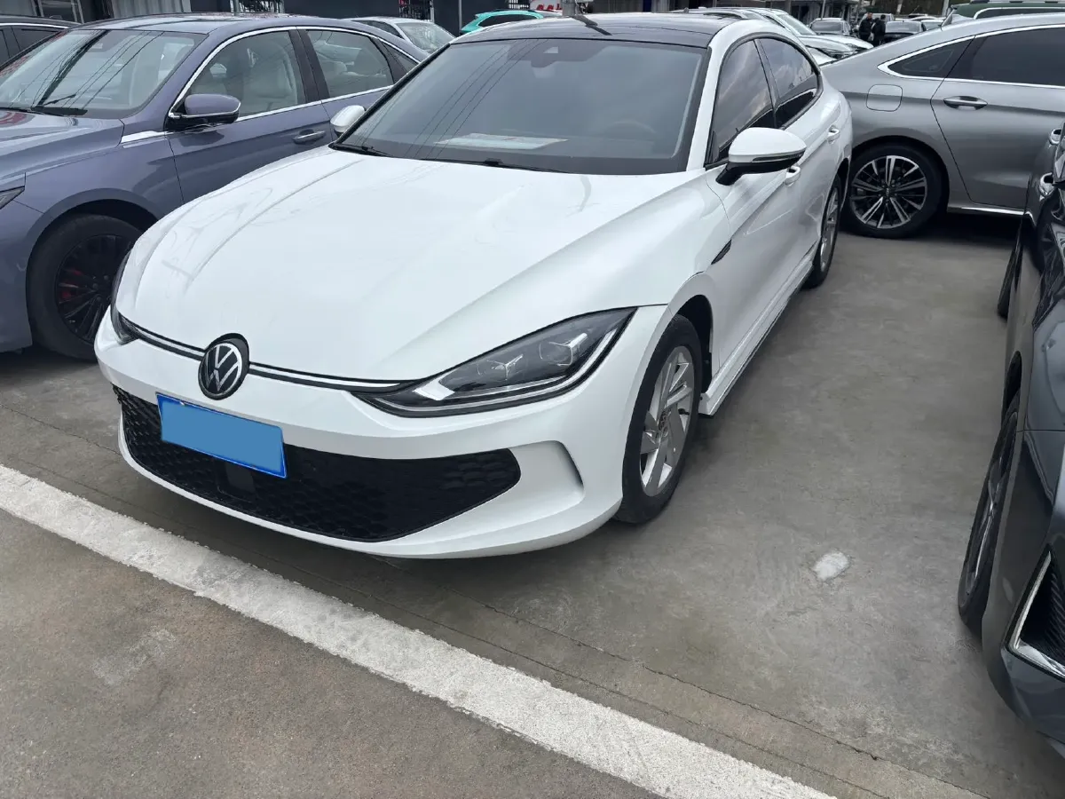 2022 Volkswagen Lavida 1.4T 150HP L4 7DCT,autocango,china used car exporter,china ev exporter,chinese used car exporter,chinese used ev exporter