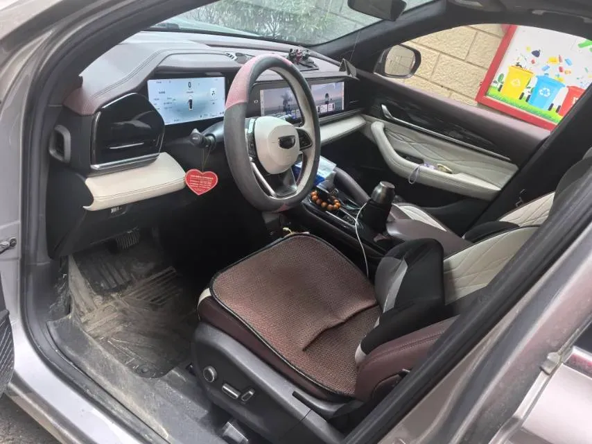 2024 Geely Monjaro 2.0T 238HP L4 8AT,autocango,china used car exporter,china ev exporter,chinese used car exporter,chinese used ev exporter