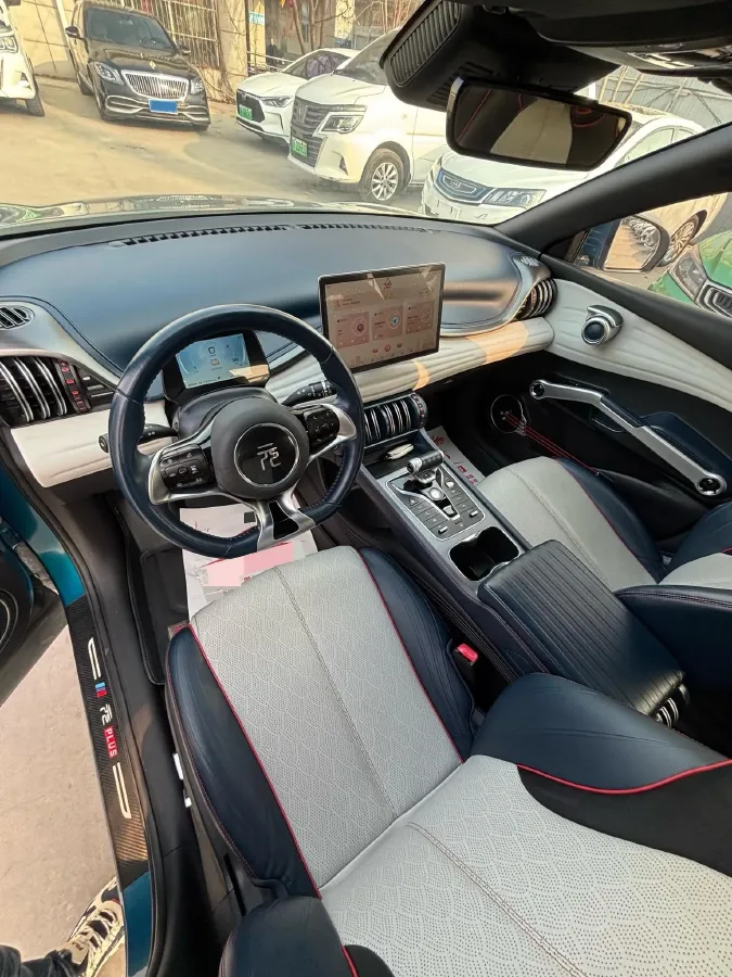 2022 Hycan Z03 BEV 64.23KWH,autocango,china used car exporter,china ev exporter,chinese used car exporter,chinese used ev exporter