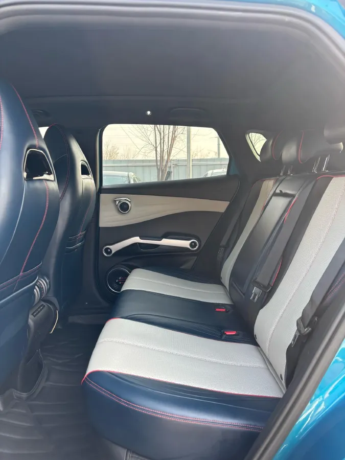 2022 Hycan Z03 BEV 64.23KWH,autocango,china used car exporter,china ev exporter,chinese used car exporter,chinese used ev exporter