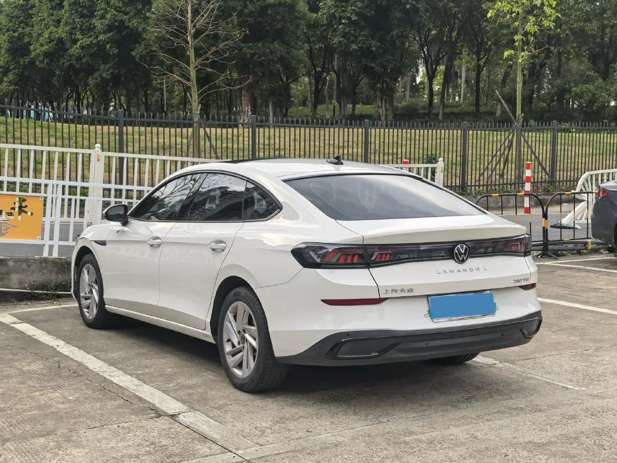 2022 Volkswagen Lavida 1.4T 150HP L4 7DCT,autocango,china used car exporter,china ev exporter,chinese used car exporter,chinese used ev exporter