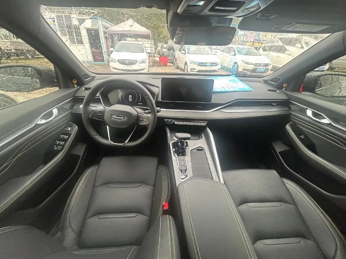 2023 Geely Preface 1.5T 181HP L4 7DCT,autocango,china used car exporter,china ev exporter,chinese used car exporter,chinese used ev exporter