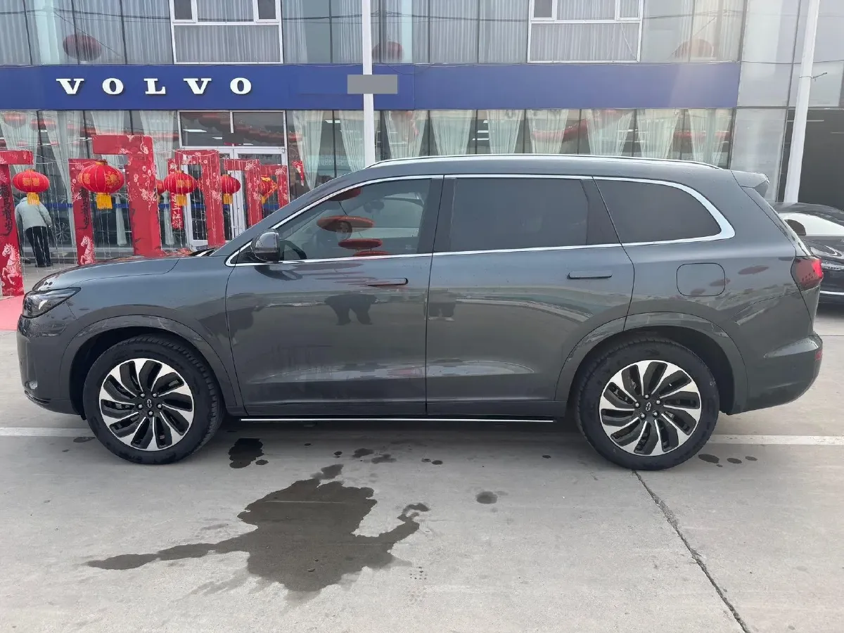 2022 Volvo S60 2.0T 197HP L4 8AT,autocango,china used car exporter,china ev exporter,chinese used car exporter,chinese used ev exporter