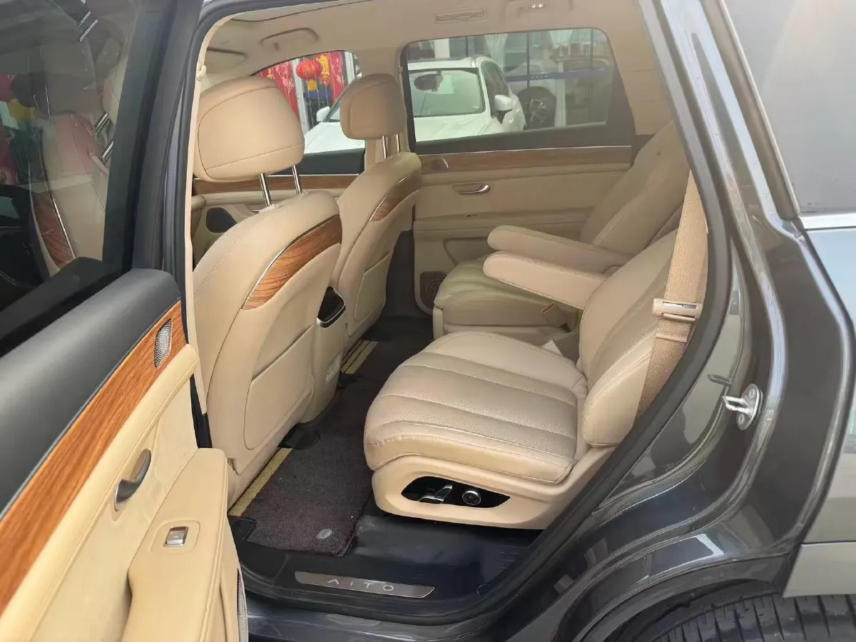 2022 Volvo S60 2.0T 197HP L4 8AT,autocango,china used car exporter,china ev exporter,chinese used car exporter,chinese used ev exporter