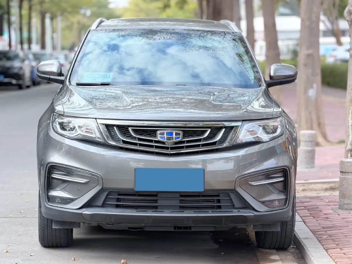 2020 Roewe i6 1.5T 169HP L4 7DCT,autocango,china used car exporter,china ev exporter,chinese used car exporter,chinese used ev exporter