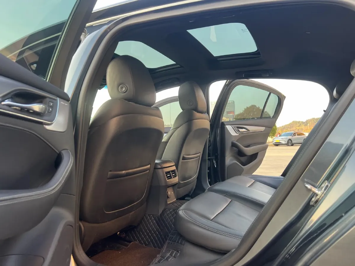 2021 Cadillac CT5 2.0T 237HP L4 10AT,autocango,china used car exporter,china ev exporter,chinese used car exporter,chinese used ev exporter