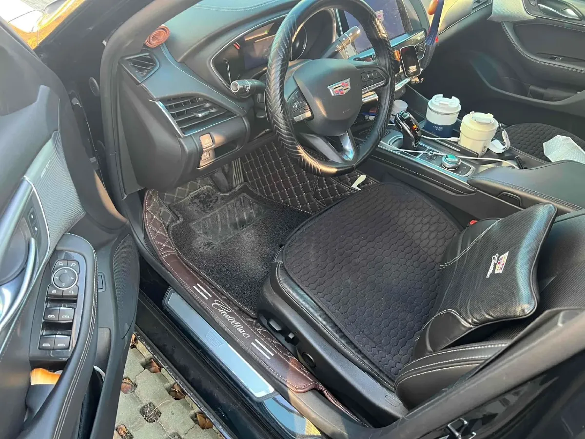 2021 Cadillac CT5 2.0T 237HP L4 10AT,autocango,china used car exporter,china ev exporter,chinese used car exporter,chinese used ev exporter