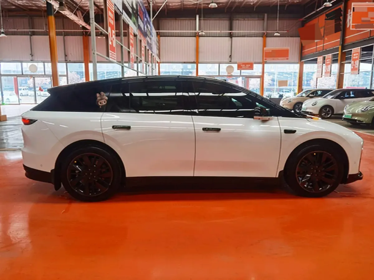 2025 Li i6 BEV,autocango,china used car exporter,china ev exporter,chinese used car exporter,chinese used ev exporter