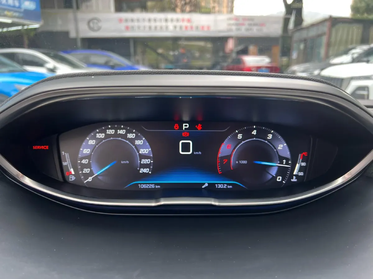 2017 Peugeot 5008 1.8T 204HP L4 6AT,autocango,china used car exporter,china ev exporter,chinese used car exporter,chinese used ev exporter