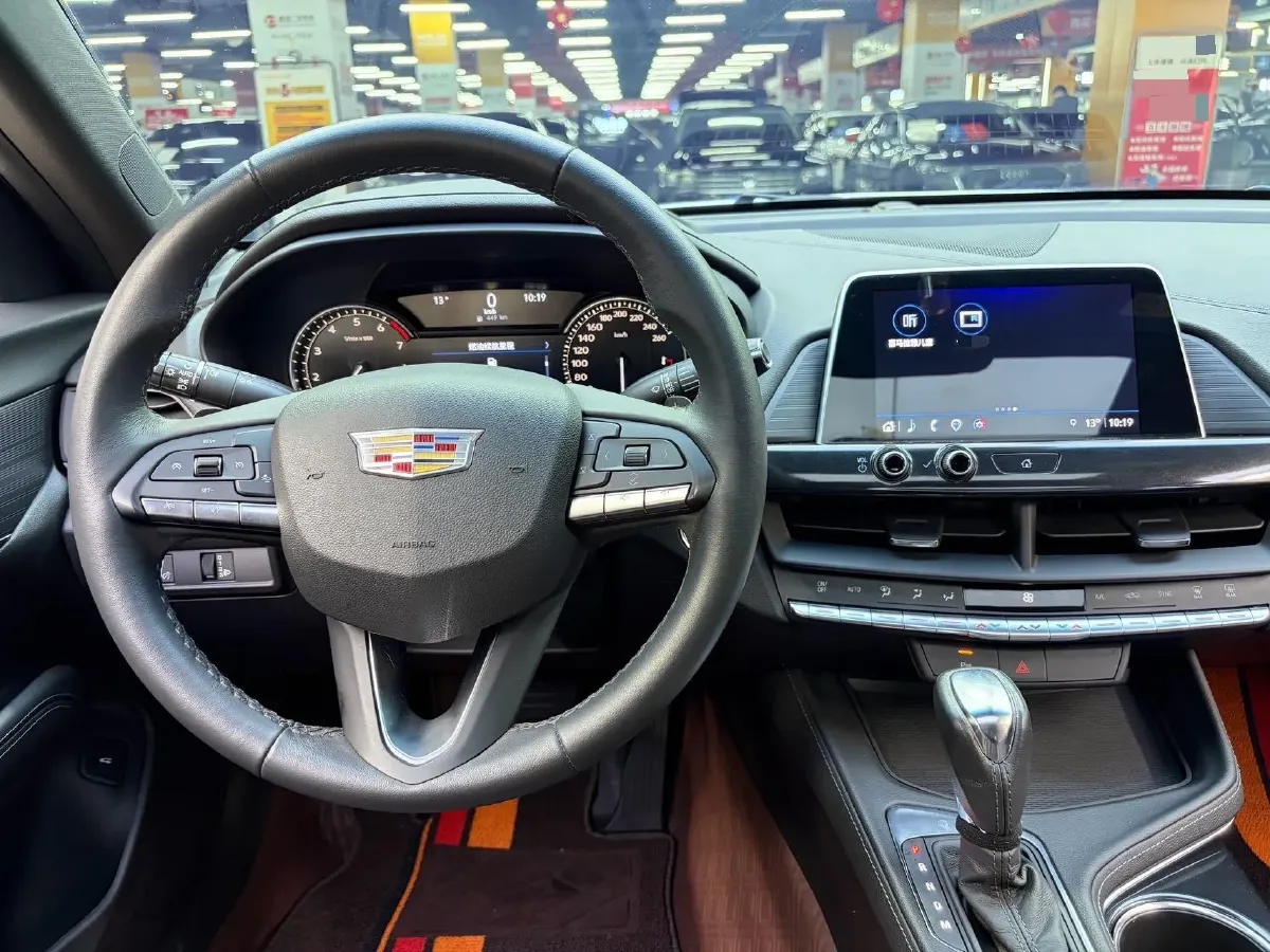 2022 Cadillac CT4 2.0T 237HP L4 8AT,autocango,china used car exporter,china ev exporter,chinese used car exporter,chinese used ev exporter