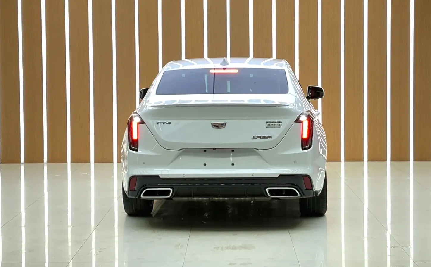 2022 Cadillac CT4 2.0T 237HP L4 8AT,autocango,china used car exporter,china ev exporter,chinese used car exporter,chinese used ev exporter