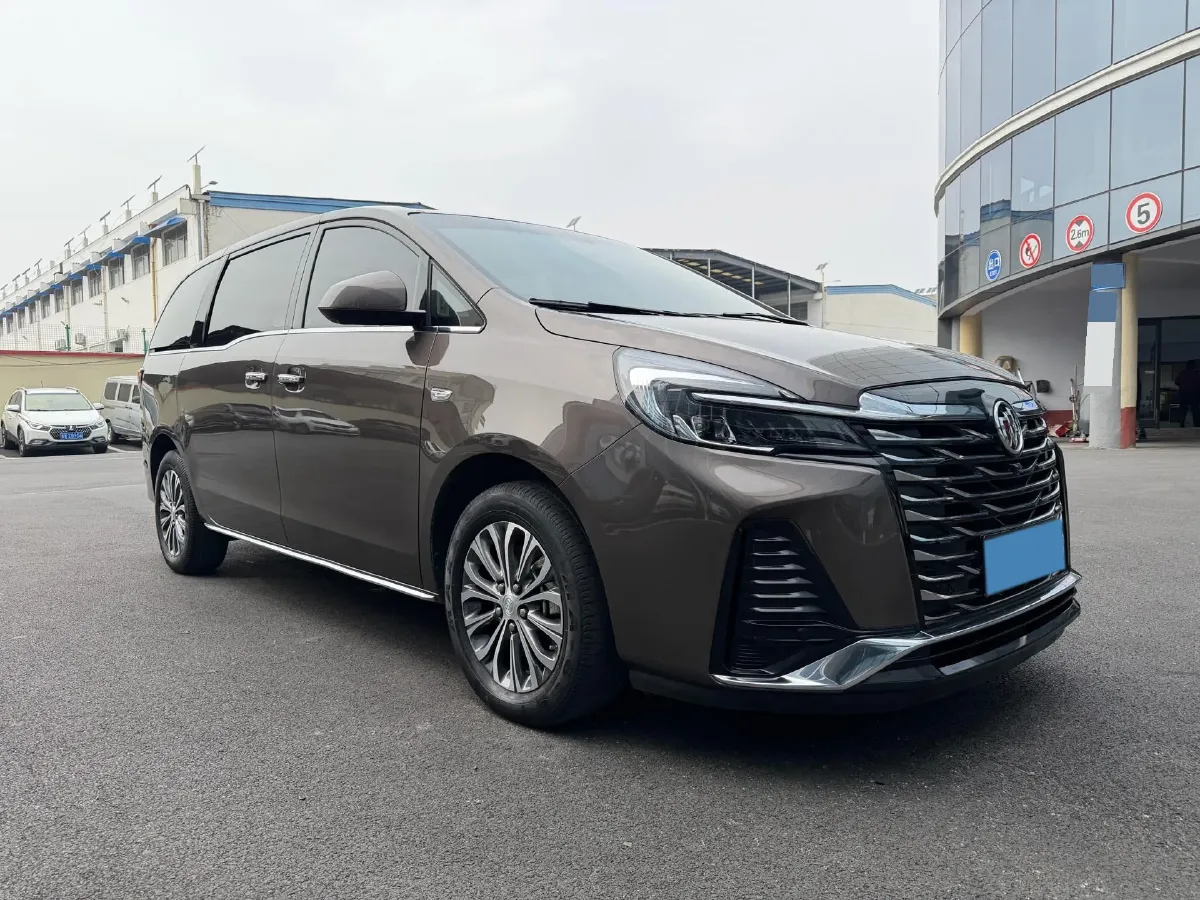 2023 Buick GL8 2.0T 237HP L4 9AT,autocango,china used car exporter,china ev exporter,chinese used car exporter,chinese used ev exporter