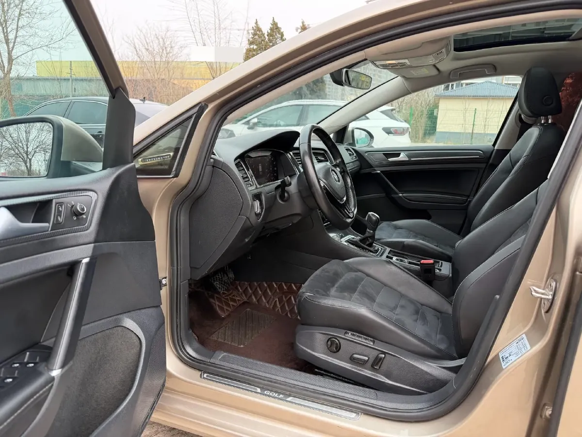 2019 Volkswagen Golf 1.4T 150HP L4 7DCT,autocango,china used car exporter,china ev exporter,chinese used car exporter,chinese used ev exporter