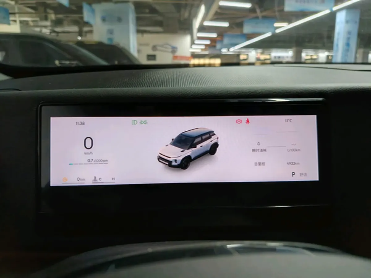 2025 Geely Cowboy 1.5T 181HP L4 7DCT,autocango,china used car exporter,china ev exporter,chinese used car exporter,chinese used ev exporter