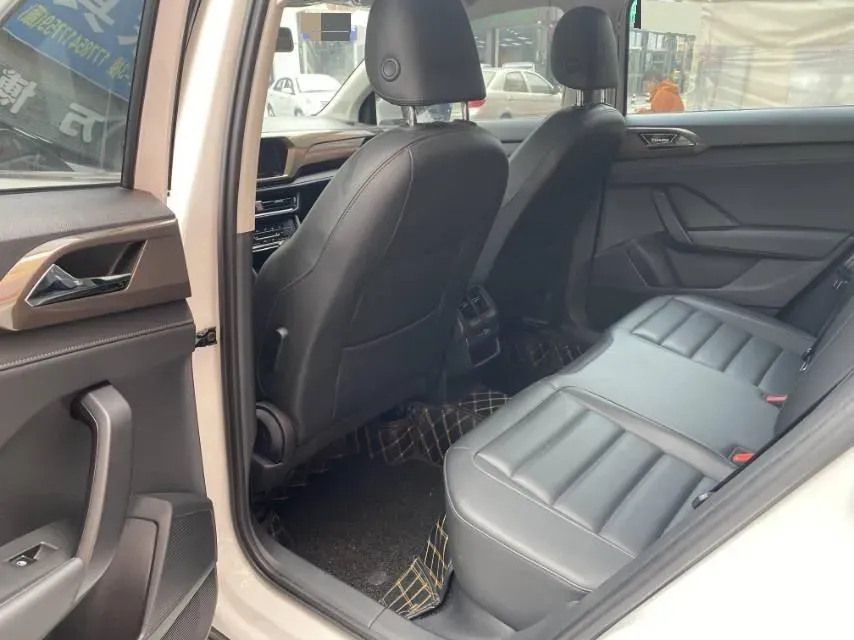 2021 Volkswagen Tharu 1.4T 150HP L4 7DCT,autocango,china used car exporter,china ev exporter,chinese used car exporter,chinese used ev exporter