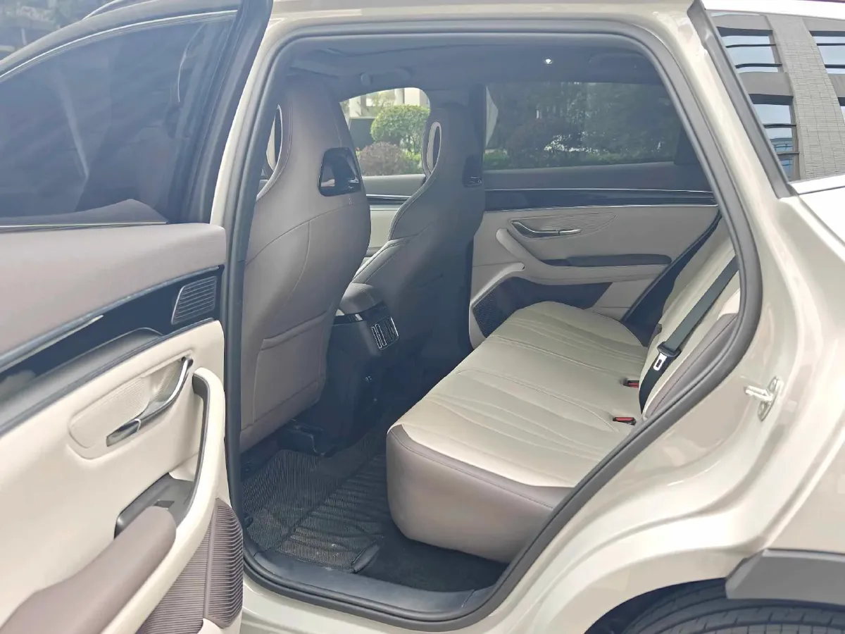 2025 BYD Song Plus 1.5L 101HP L4 E-CVT PHEV 18.3KWH,autocango,china used car exporter,china ev exporter,chinese used car exporter,chinese used ev exporter