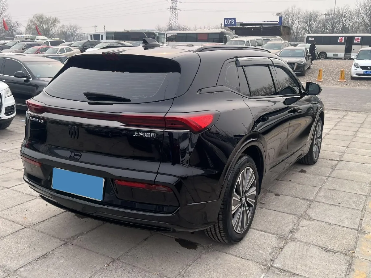 2023 Buick EnvisionPlus 1.5T 211HP L4 9AT,autocango,china used car exporter,china ev exporter,chinese used car exporter,chinese used ev exporter