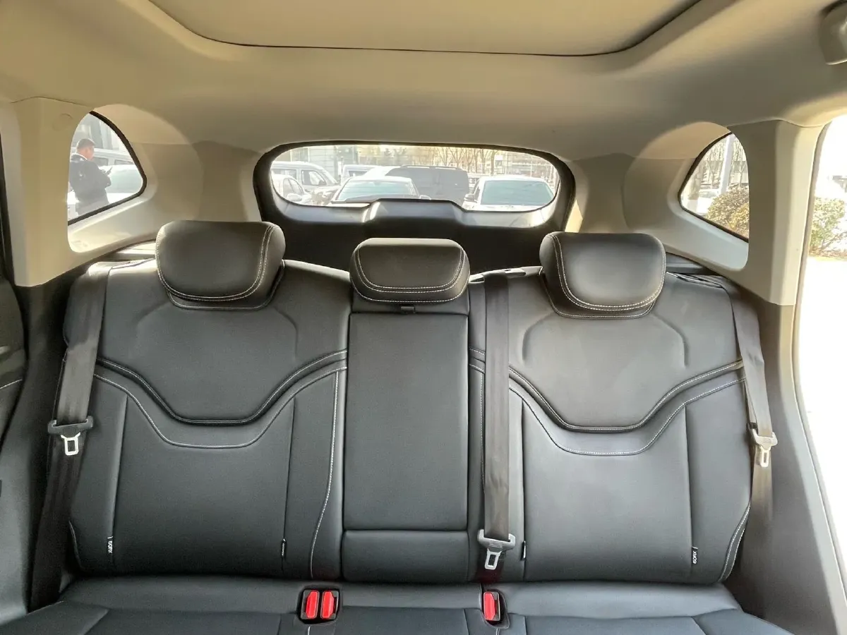 2022 Haval H6 1.5T 184HP L4 7DCT,autocango,china used car exporter,china ev exporter,chinese used car exporter,chinese used ev exporter