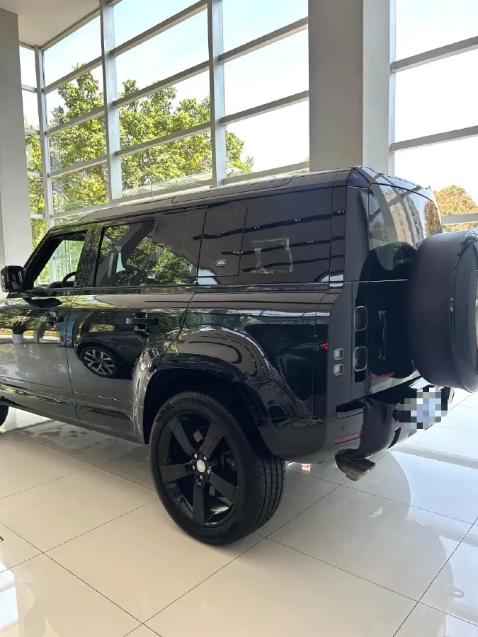 2023 Land Rover Defender 5.0T 525HP V8 8AT,autocango,china used car exporter,china ev exporter,chinese used car exporter,chinese used ev exporter